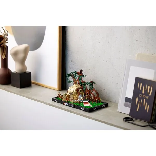 Star Wars 75330 Диорама: Дагоба Обучение джедаев (Фото 4)