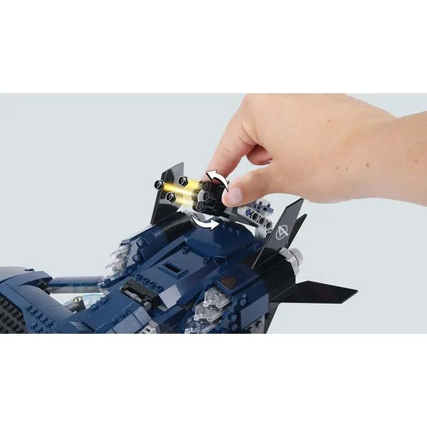 Super Heroes 76126 Модернизированный квинджет Мстителей (Фото 4)