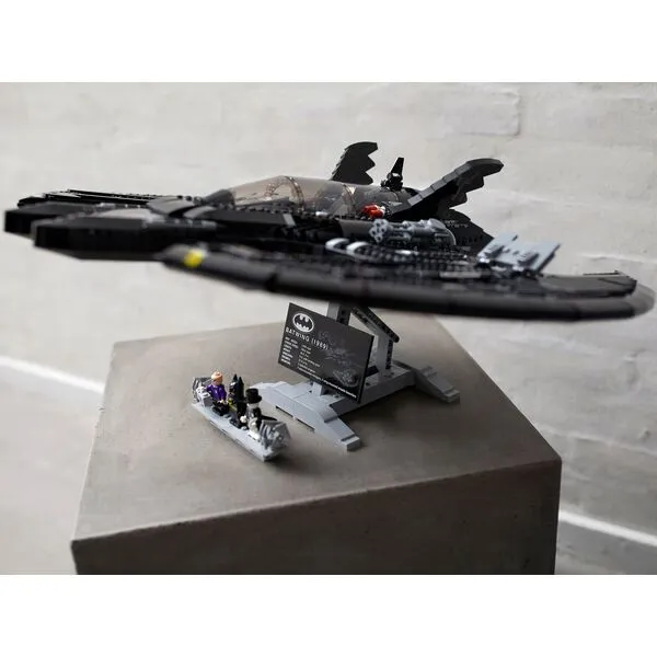 Super Heroes 76161 Бэтвинг 1989 (Фото 3)