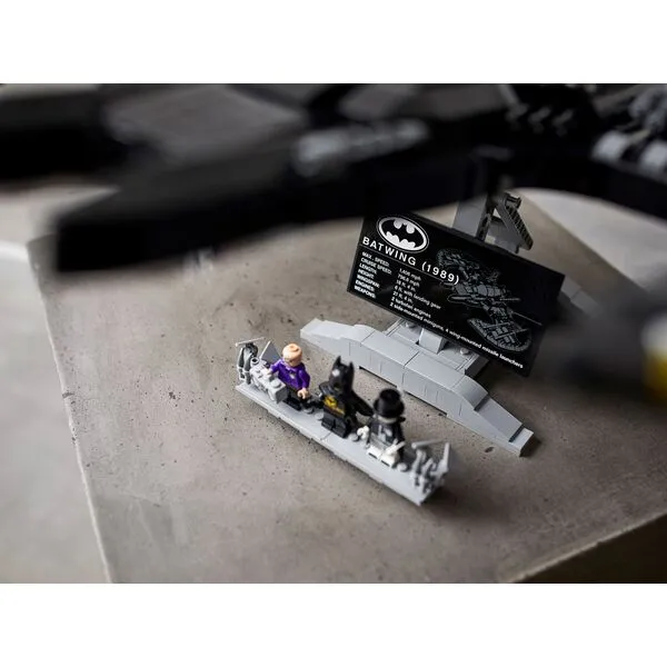 Super Heroes 76161 Бэтвинг 1989 (Фото 4)