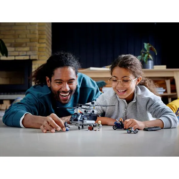 Super Heroes 76162 Погоня на вертолёте Чёрной вдовы (Фото 3)