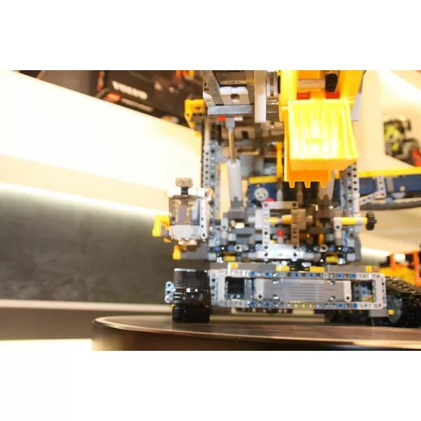 Technic 42055 Роторный экскаватор (Фото 6)