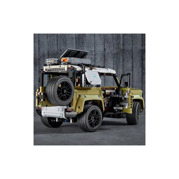 Technic 42110 Land Rover Defender (Фото 8)