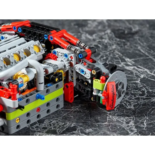 Technic 42115 Lamborghini Sian FKP 37 (Фото 18)