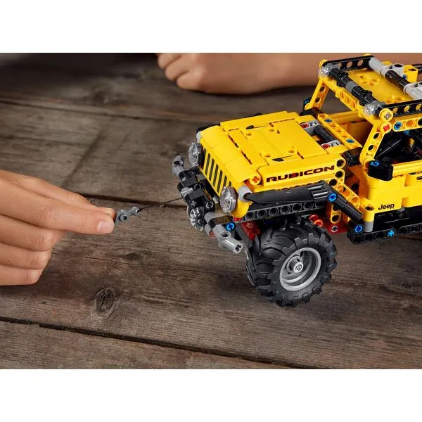 Technic 42122 Jeep Wrangler (Фото 5)