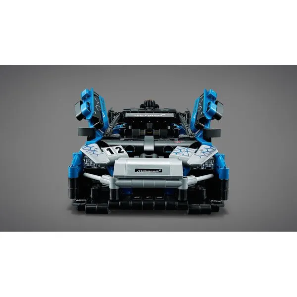 Technic 42123 McLaren Senna GTR (Фото 10)