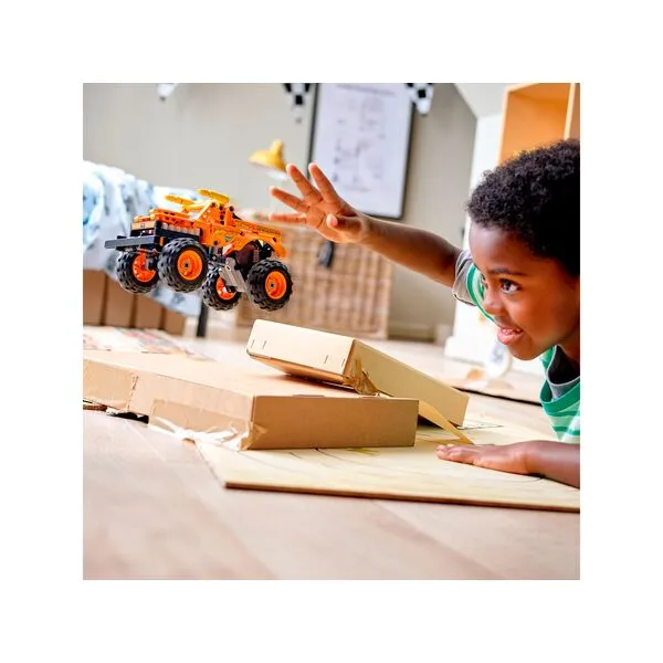 Technic 42135 Monster Jam El Toro Loco (Фото 4)