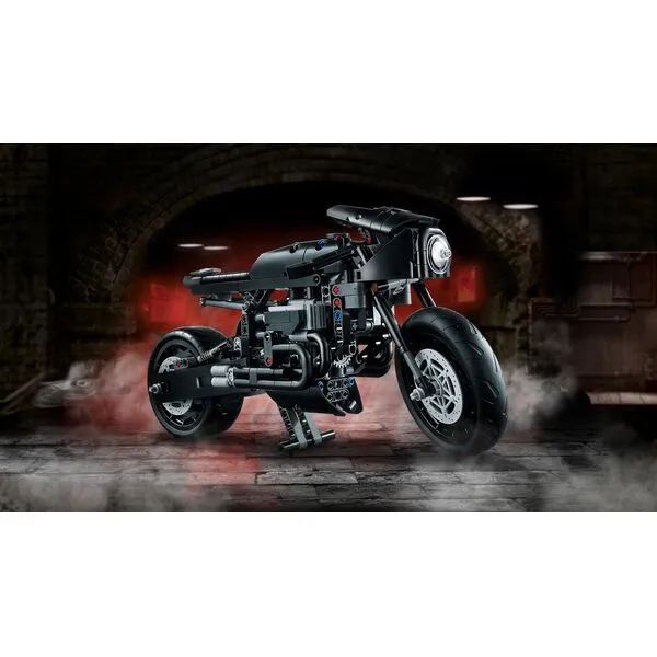 Technic 42155 Бэтмен - Бэтцикл (Фото 4)