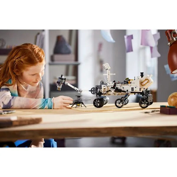 Technic 42158 Марсоход NASA Perseverance (Фото 3)