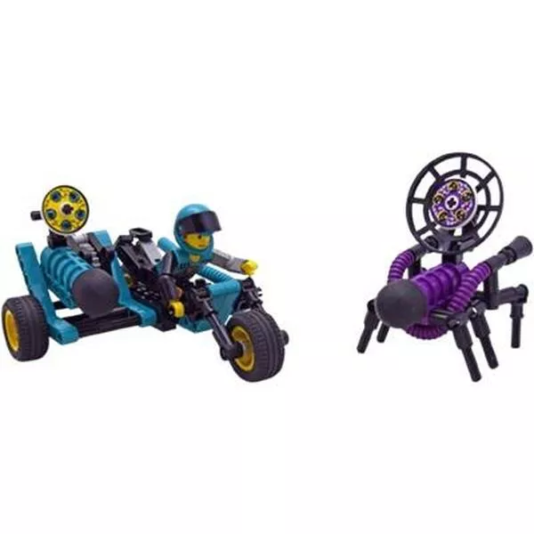 Technic 8233 Blue Thunder vs. The Stinger (Фото 3)