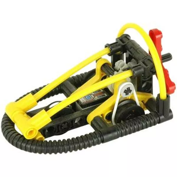 Technic 8246 Болотный катер (Фото 5)