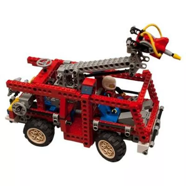 Technic 8280 Fire Engine (Фото 3)