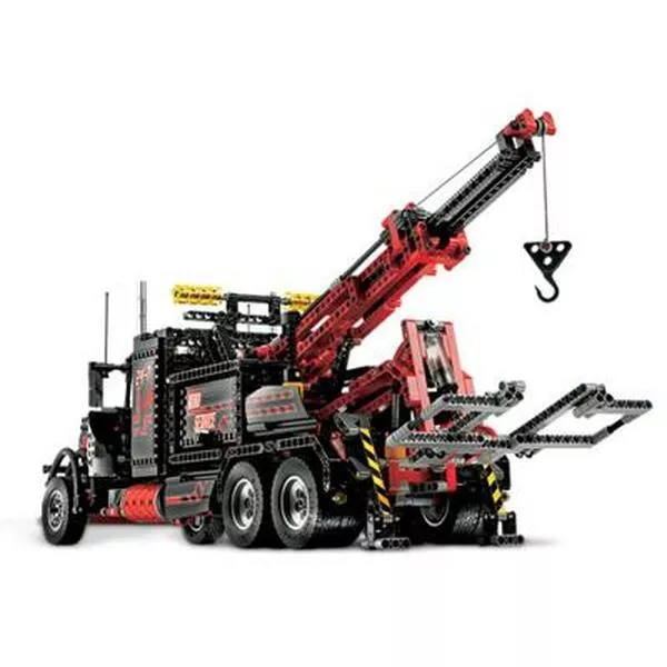 Technic 8285 Буксировщик (Фото 2)