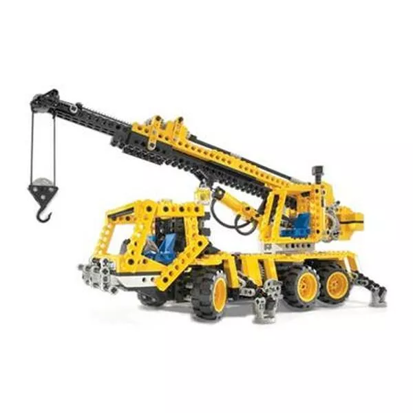Technic 8438 Pneumatic Crane Truck (Фото 6)