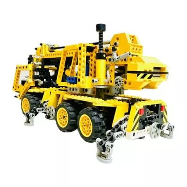 Technic 8438 Pneumatic Crane Truck (Фото 4)