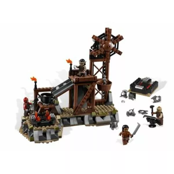 The Lord of the Rings 9476 The Orc Forge (Фото 6)