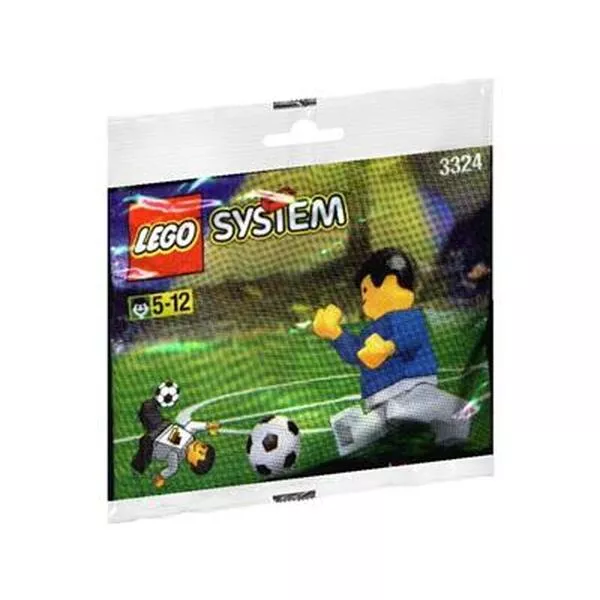 Town 3324 World Footballer and Ball