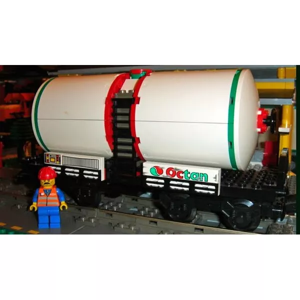 Trains 10016 Танкер (Фото 3)