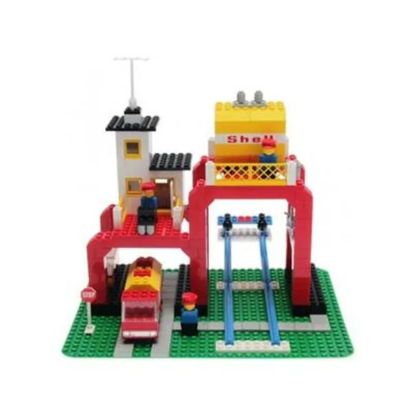 Trains 149 Fuel Refinery