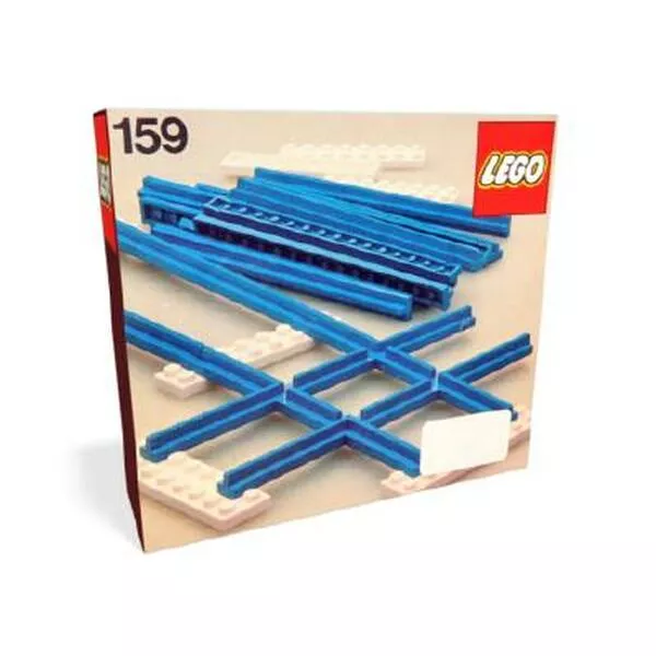 Trains 159 Straight Track with Crossing