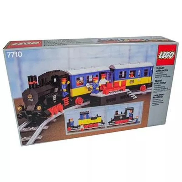 Trains 7710 Push-Along Passenger Steam Train