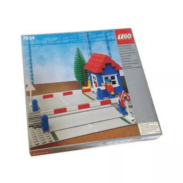 Trains 7834 Level Crossing (Фото 3)